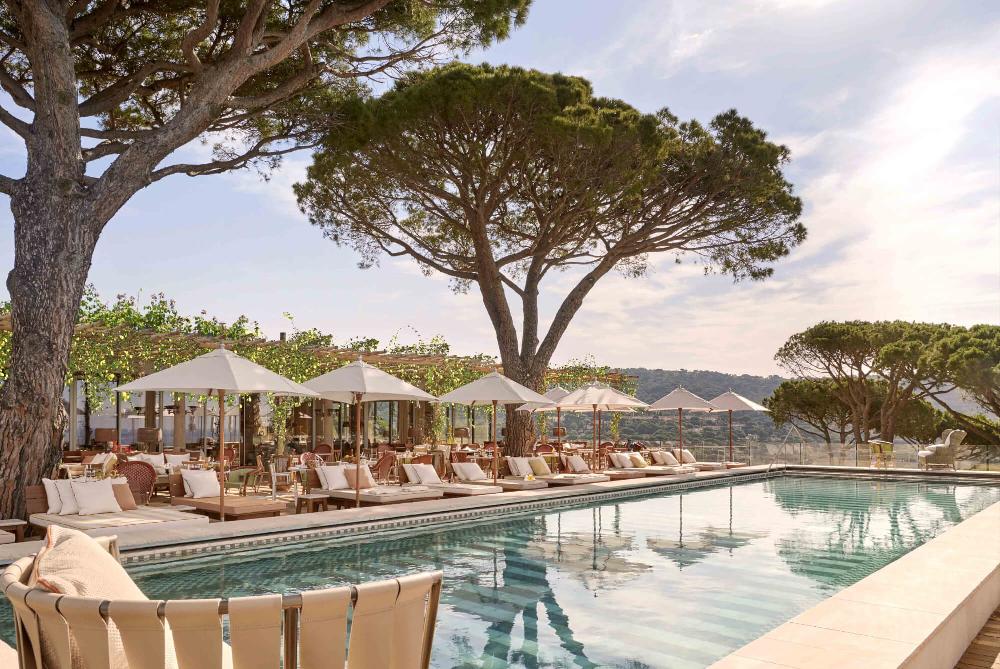 Philippe Starck Lily Of The Valley Sur La French Riviera Le Nouvel Hôtel Imaginé Par Philippe Starck