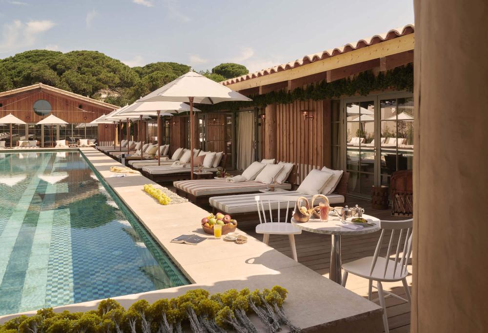 Philippe Starck Lily Of The Valley Sur La French Riviera Le Nouvel Hôtel Imaginé Par Philippe Starck