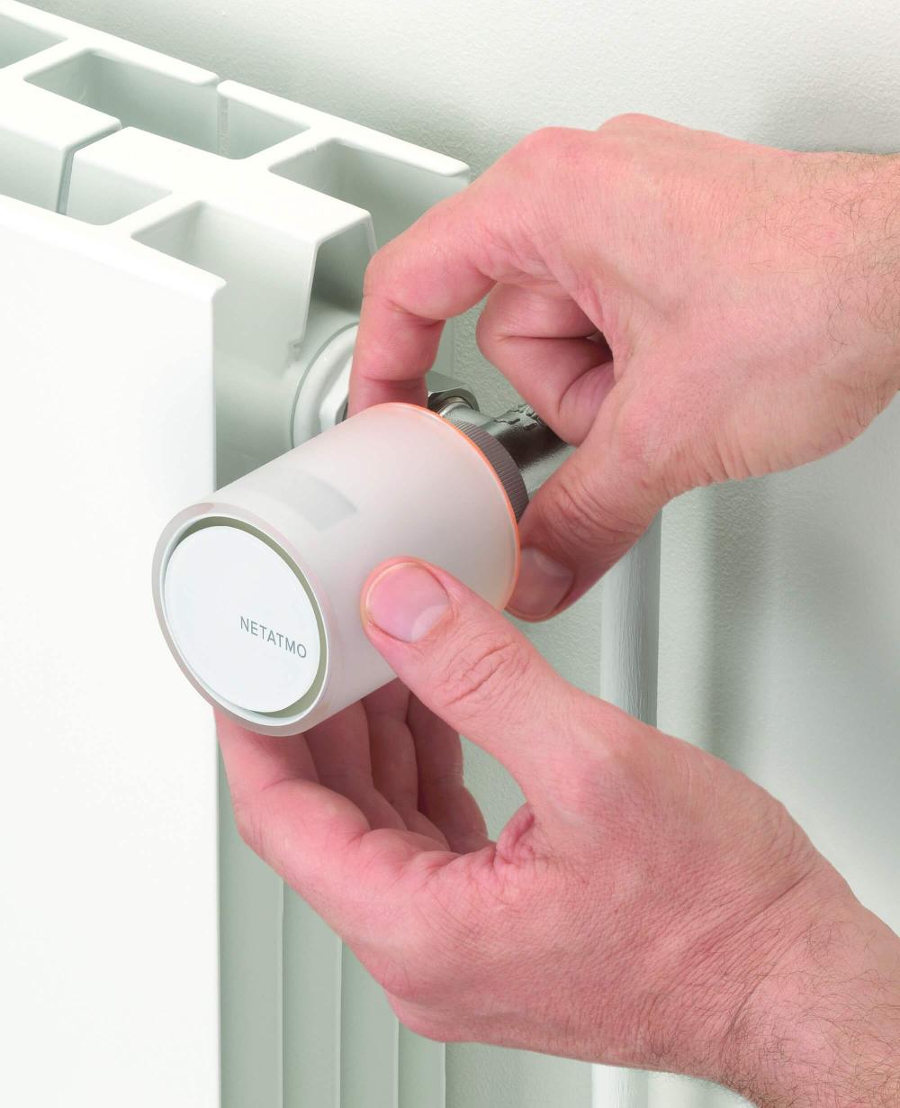 Philippe Starck Netatmo By Starck Des Vannes Connectées Pour Un Radiateur Intelligent