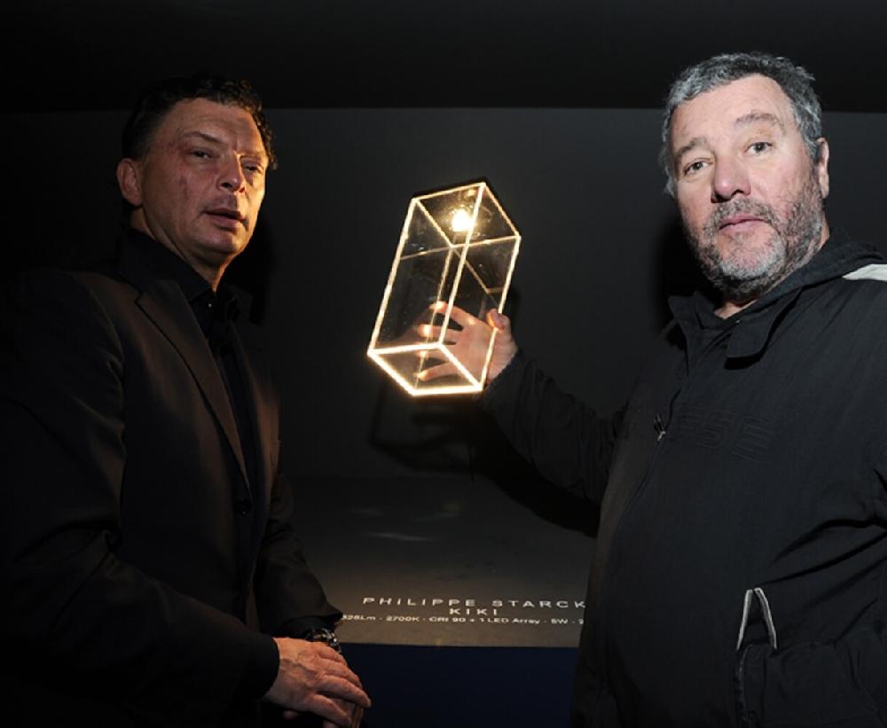 philippe starck Kiki le cube (Flos) philippe starck Kiki le cube (Flos)