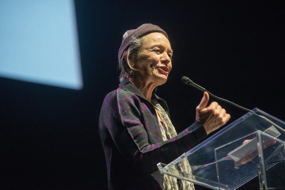 Philippe Starck Starck Soutient Le Premier "The Kitchen Emerging Artist Award" Inauguré Par Laurie Anderson