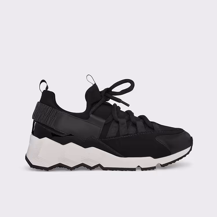 pierre hardy BASKETS TREK COMET Néoprène noir avec empiècements en cuir d'agneau noir verni ainsi qu'en cuir de veau noir