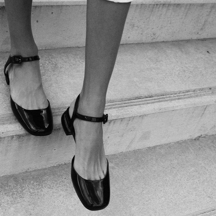 Pierre Hardy BIBA MARY-JANE Cuir De Veau Verni Noir