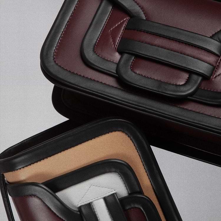 Pierre Hardy SAC À MAIN ALPHA MAXI Cuir D'agneau Bordeaux & Noir