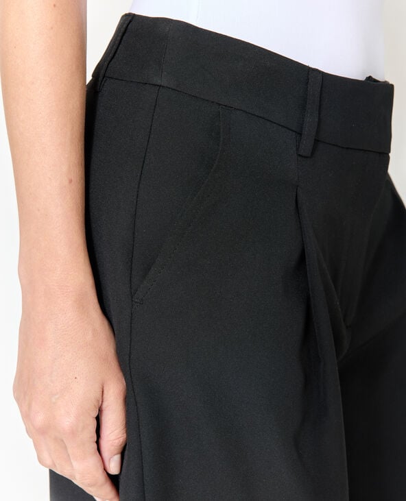 Pimkie Bermuda City Avec Pinces - Noir