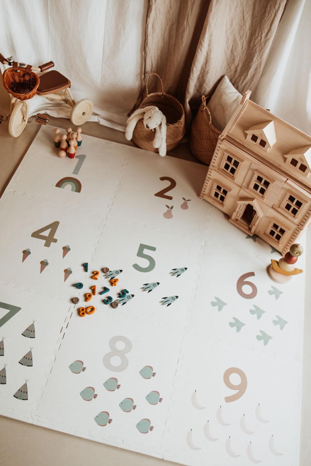 Play & Go EEVAA Numbers/Dots Tapis Puzzle