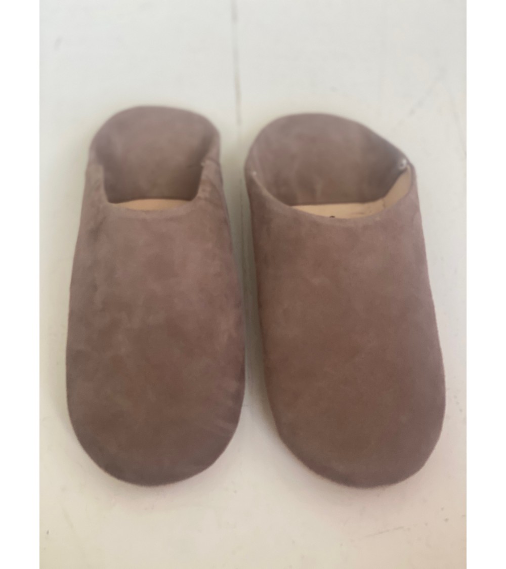 Pompon Bazar BABOUCHES En DAIM De COULEUR BEIGE FONCE