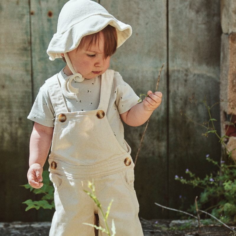 Poudre Organic CHAPEAU PIVOINE ÉPONGE Almond Milk