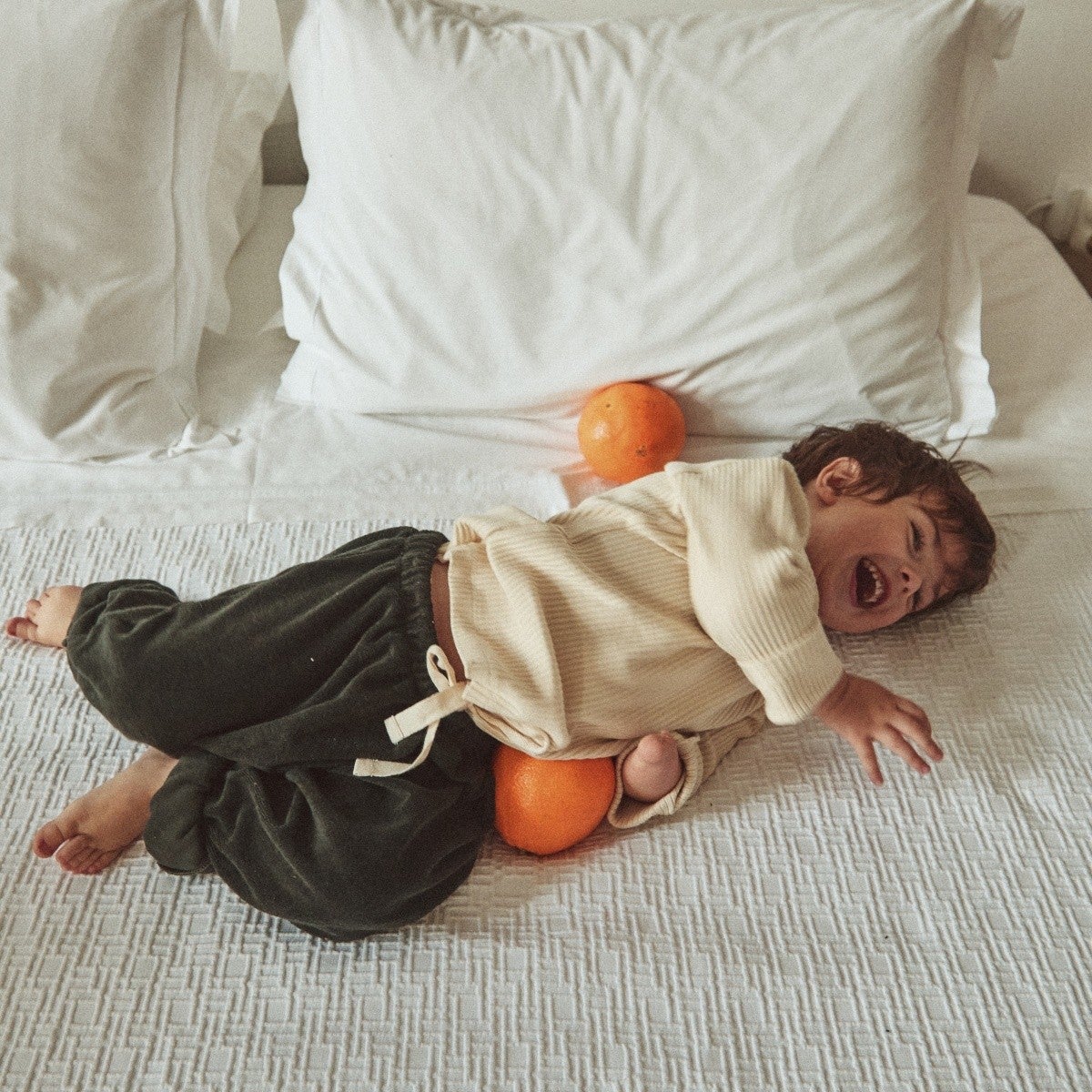 Poudre Organic T-SHIRT OLIVE CÔTELÉ Almond Milk