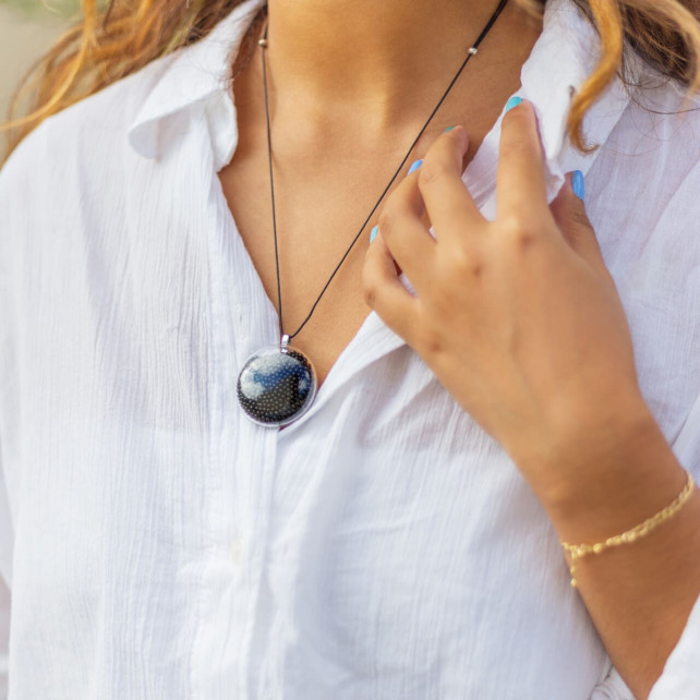 Pylones Pendentif En Verre Soufflé - Galet Medium Billes