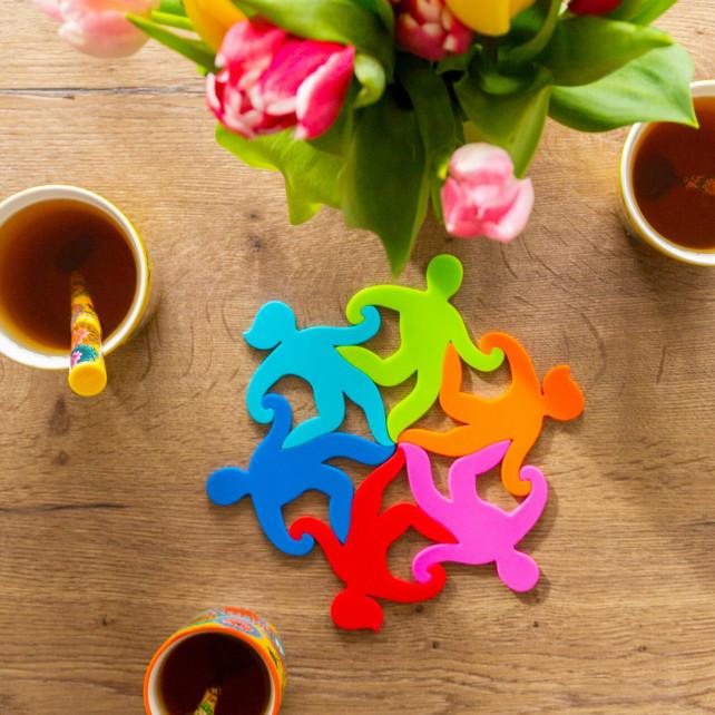 Pylones Dessous De Plat - Entrenous