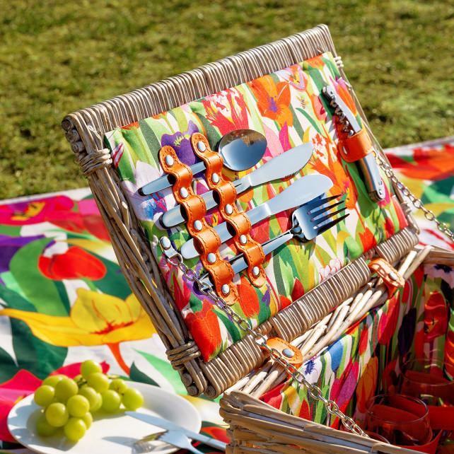 Pylones Panier De Pique Nique - Déjeuner Sur L'herbe