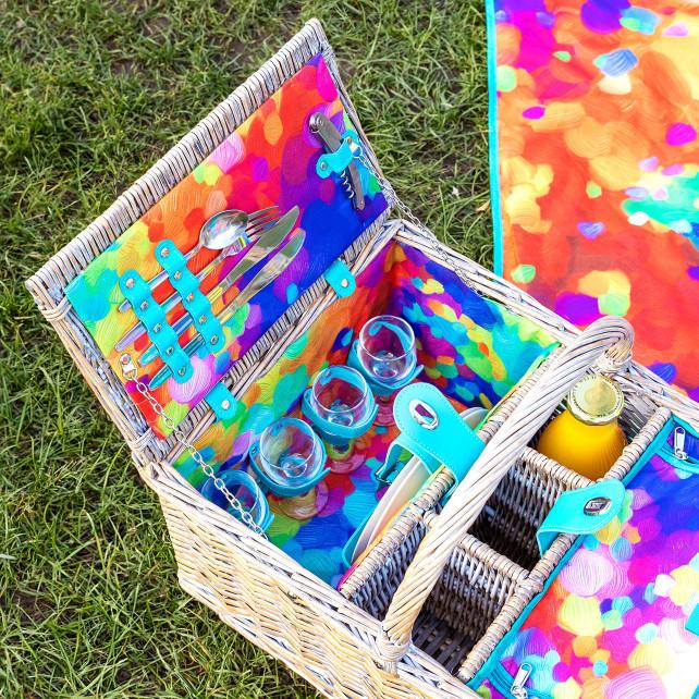 Pylones Panier De Pique Nique - Déjeuner Sur L'herbe