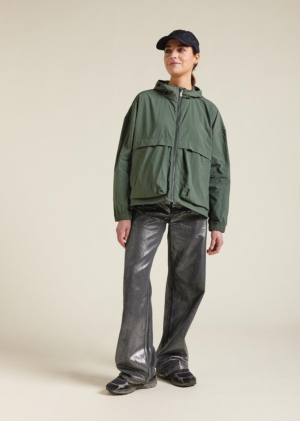 pyrenex Coupe-vent court femme en tissu recyclé Pyrenex Yoko Jungle