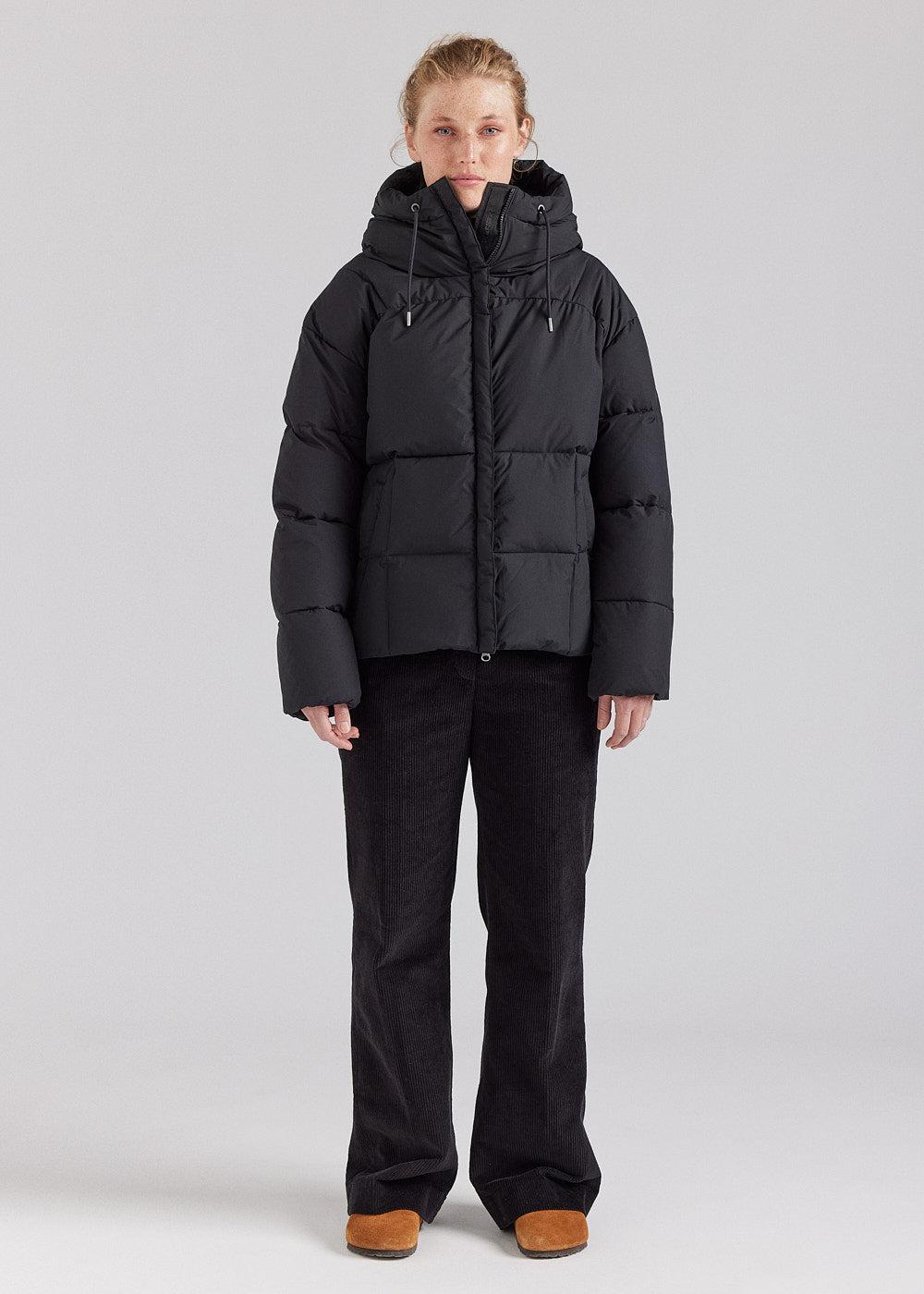 Pyrenex Doudoune Femme Pyrenex Harmonie à Capuche Enveloppante Black
