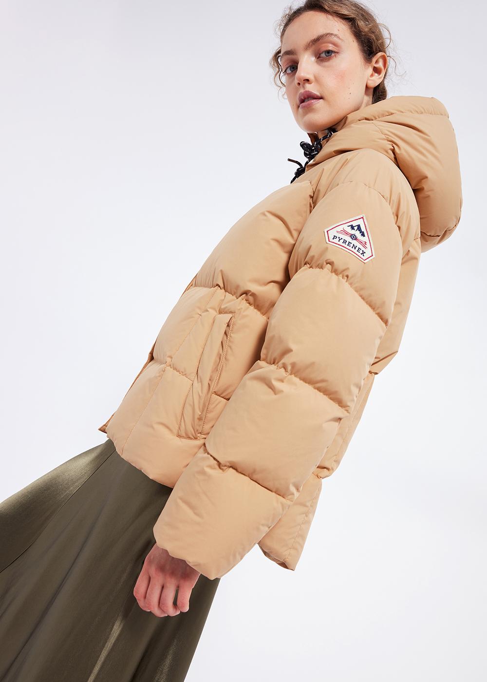 Pyrenex Doudoune Femme Pyrenex Harmonie à Capuche Enveloppante Iced Coffee
