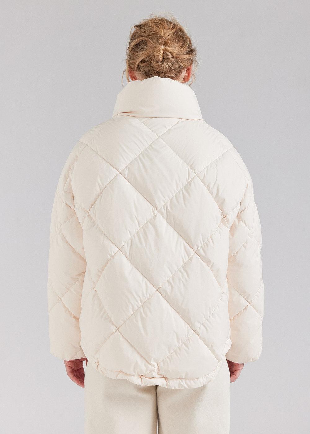 Pyrenex Doudoune Oversize Femme Pyrenex Adele Avec Col Enveloppant Chalk