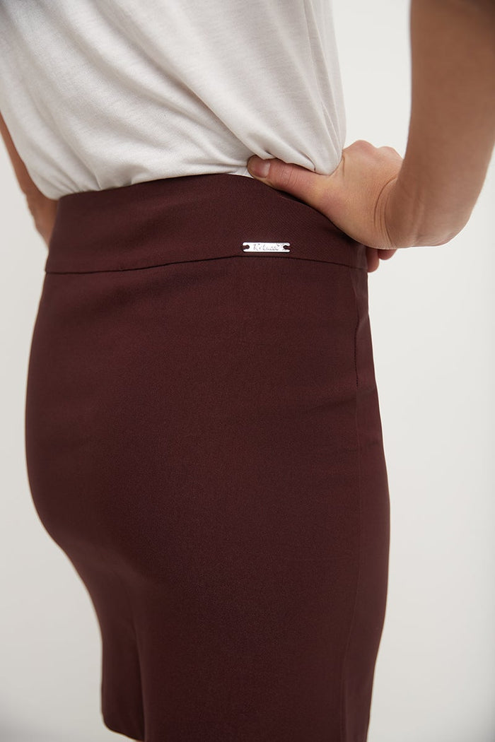 Rekucci Classic 19” Above The Knee Pencil Skirt Brick