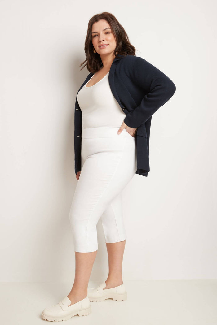 Rekucci Curvy Capri With Flattering Wide Waistband White