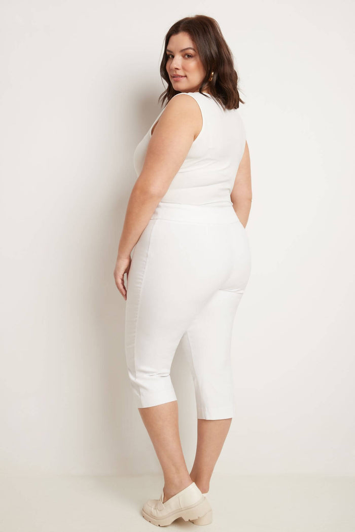 Rekucci Curvy Capri With Flattering Wide Waistband White