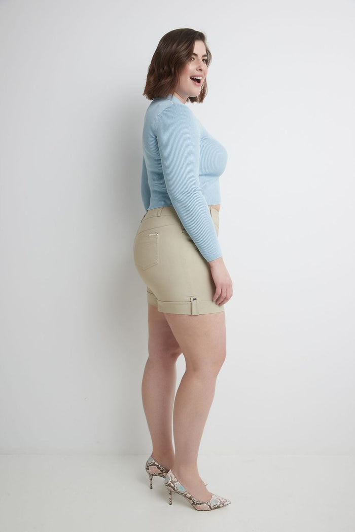 Rekucci Curvy Plus Size 6” Shorts With Slimming Cuff Stone