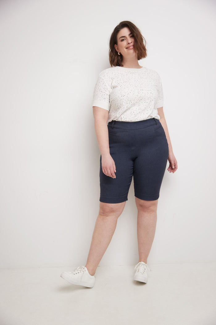 Rekucci Curvy Pull-on 12” City Shorts With Tummy Control Indigo