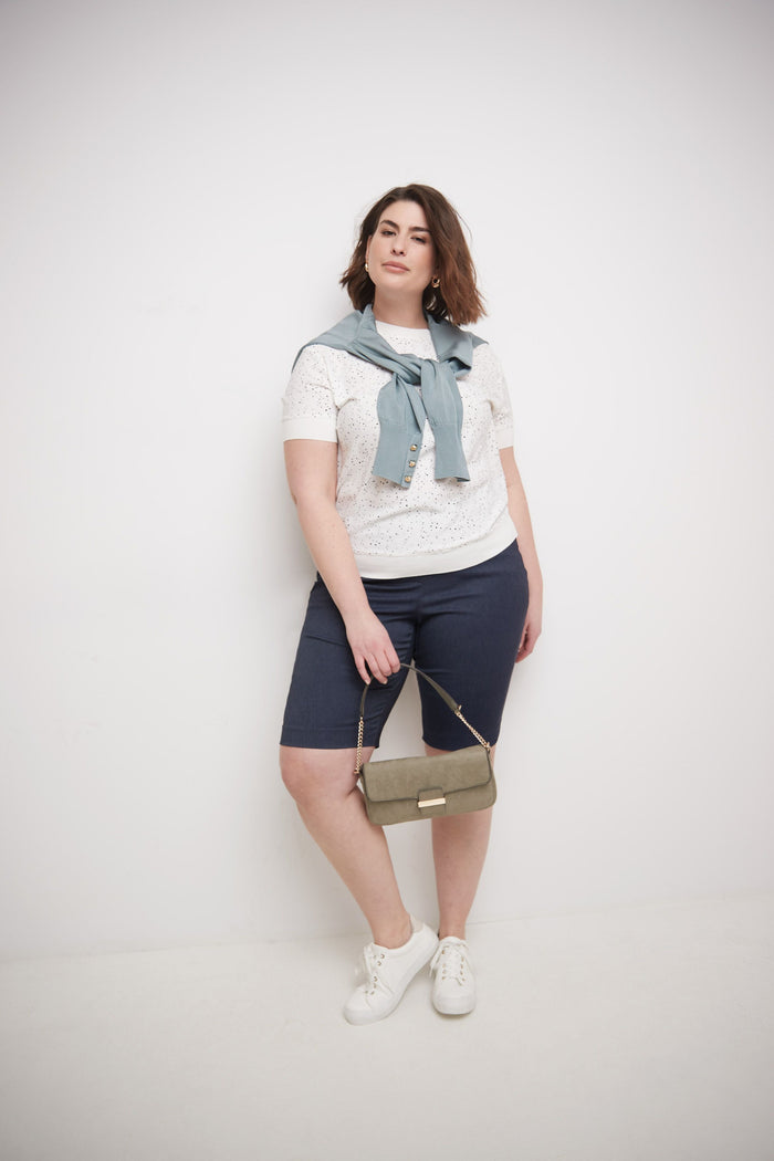 Rekucci Curvy Pull-on 12” City Shorts With Tummy Control Indigo