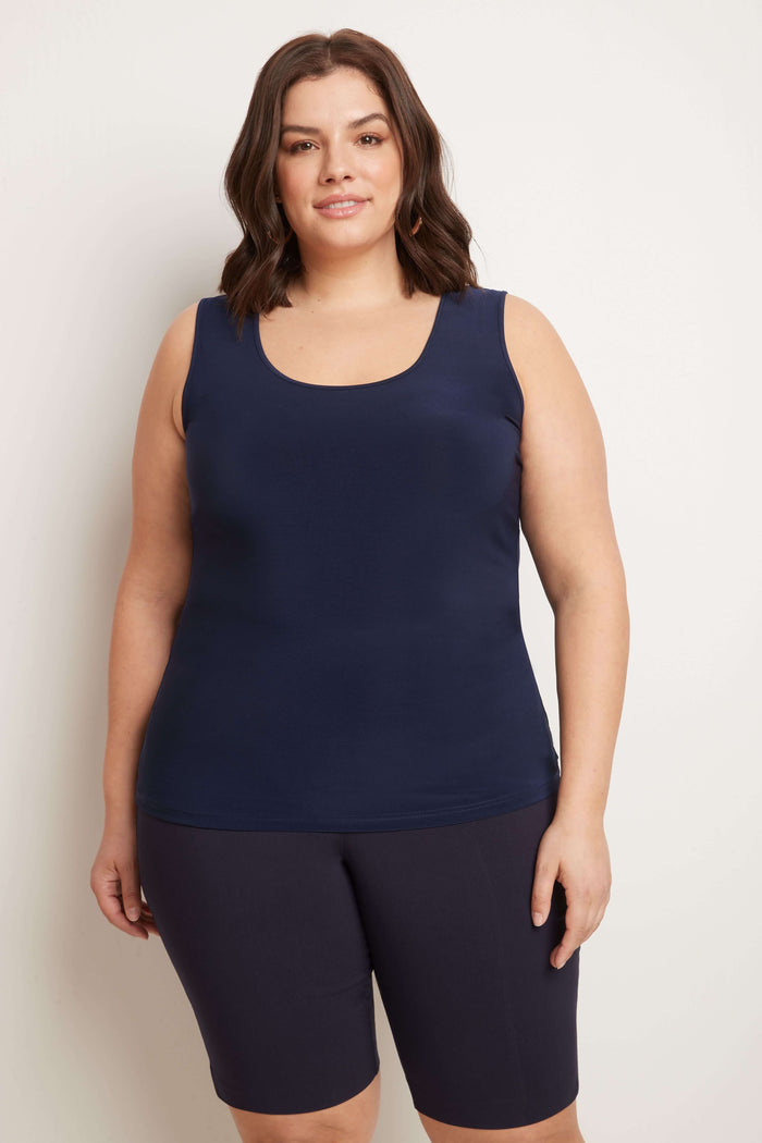 Rekucci Curvy Pull-on 12” City Shorts With Tummy Control Navy
