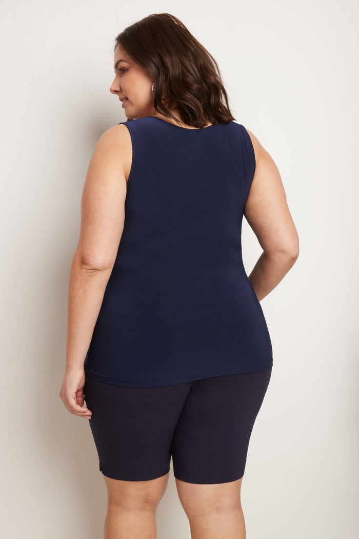 Rekucci Curvy Pull-on 12” City Shorts With Tummy Control Navy