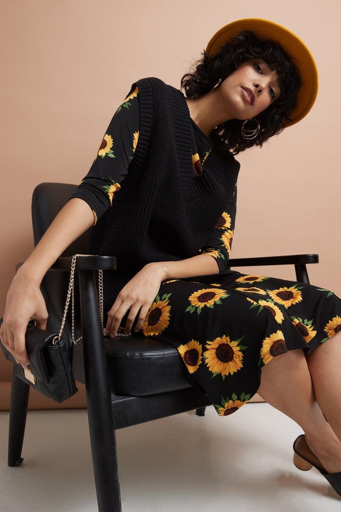 Rekucci Flared Business Dress With 3/4 Sleeves Black/gold-sunflower