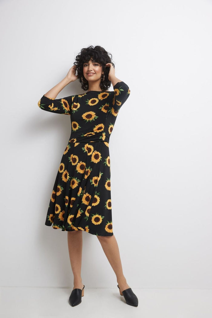 rekucci Flared Business Dress with 3/4 Sleeves black/gold-sunflower