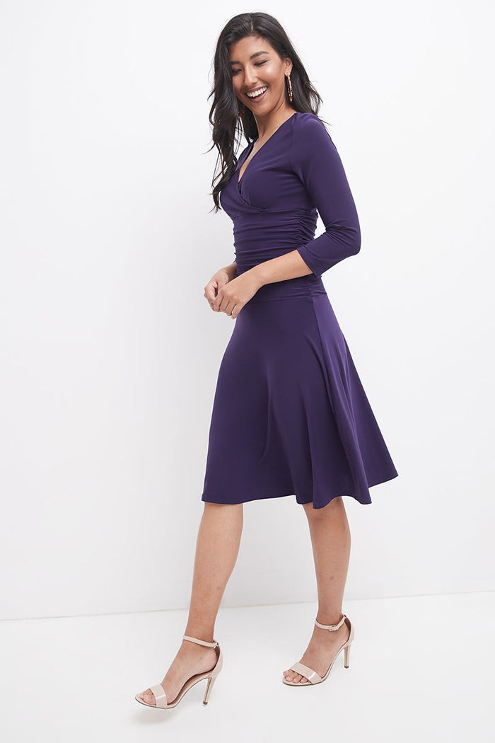 rekucci Form-fitting 3/4 Sleeve Dress with Ruching aubergine