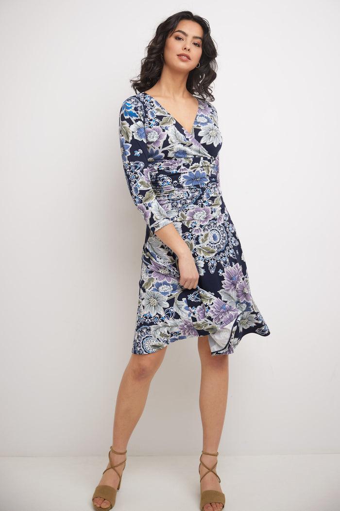 Rekucci Form-fitting 3/4 Sleeve Dress With Ruching Blue-floral