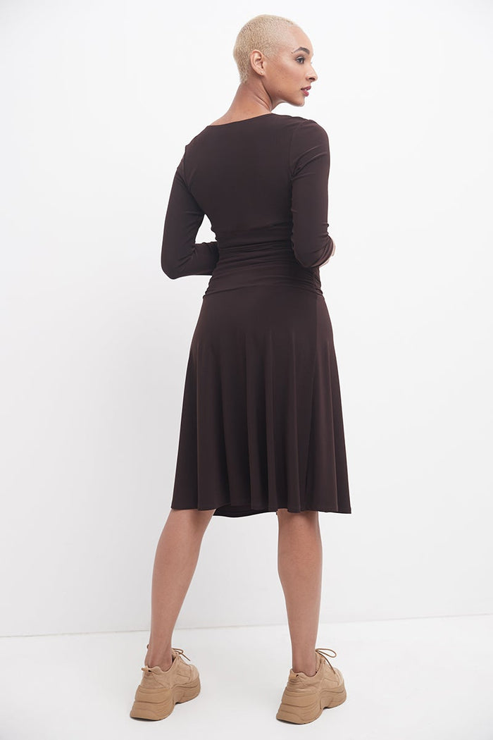 Rekucci Form-fitting 3/4 Sleeve Dress With Ruching Espresso