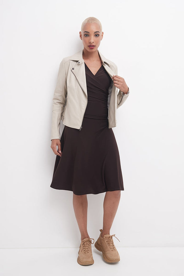 rekucci Form-fitting 3/4 Sleeve Dress with Ruching espresso