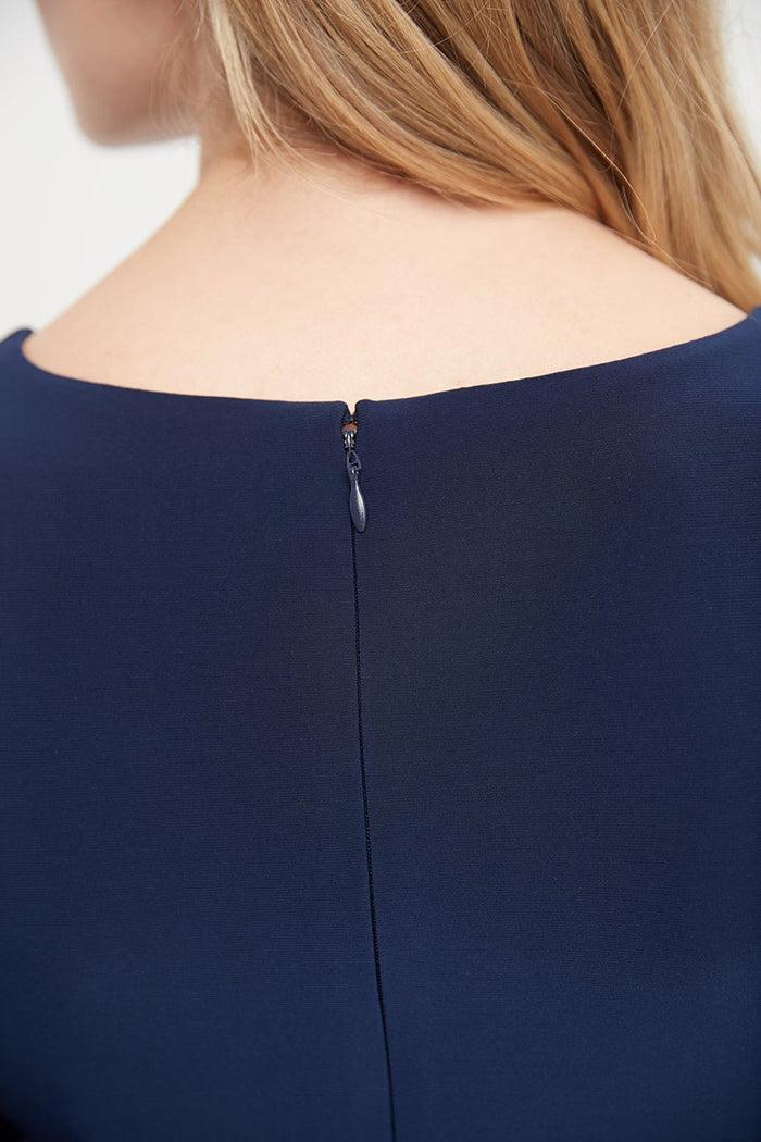 Rekucci Form-Fitting Shift Dress With 3/4 Sleeves Navy