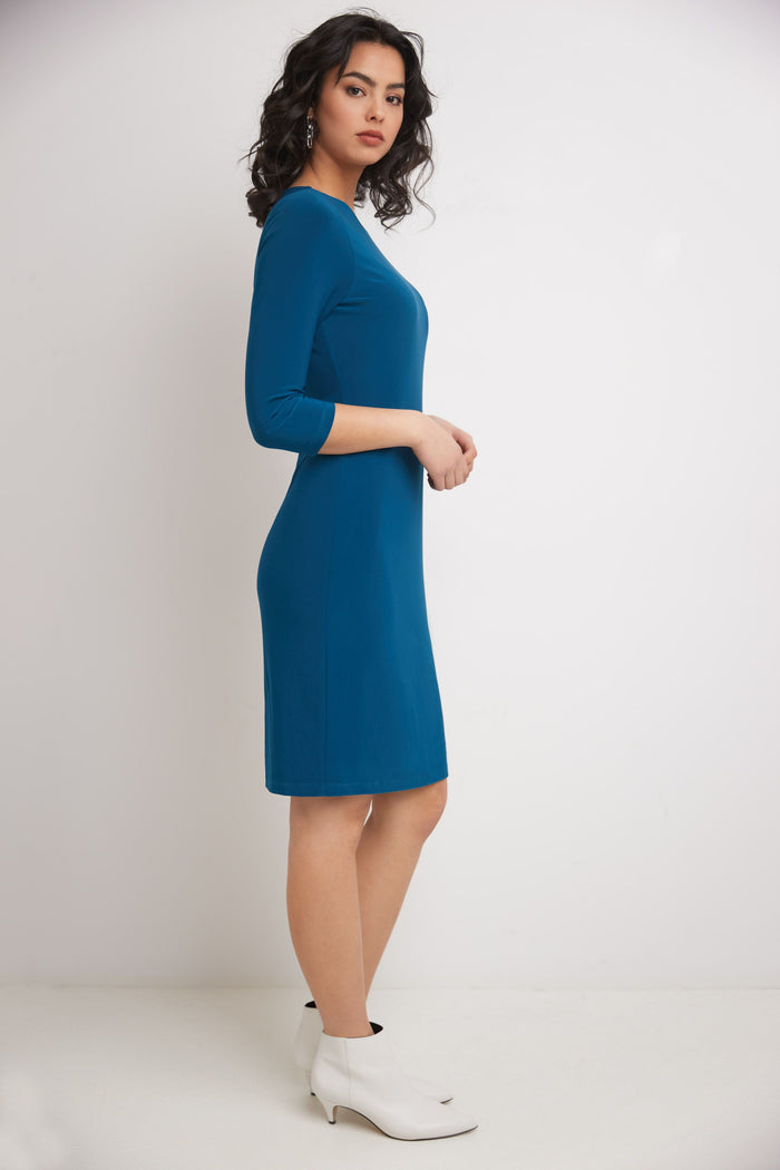 Rekucci Form-Fitting Shift Dress With 3/4 Sleeves Teal