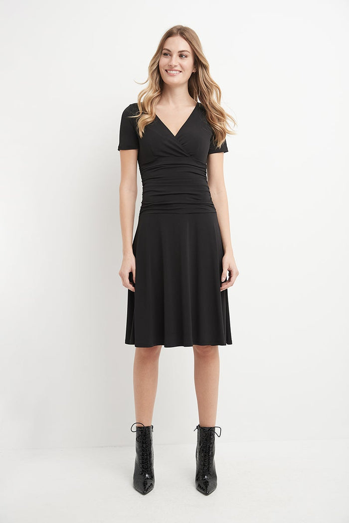 Rekucci Form-fitting Short Sleeve Dress With Ruching Black