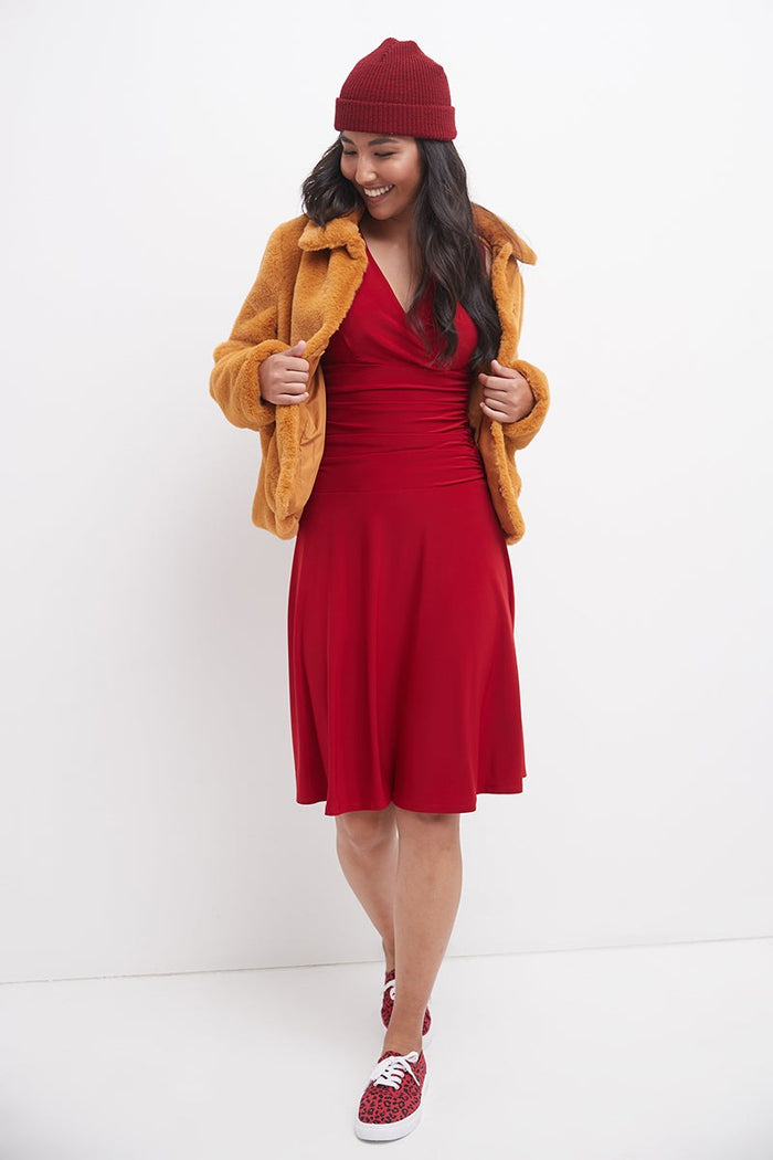 Rekucci Form-Fitting Sleeveless Dress With Tummy Control Cherry