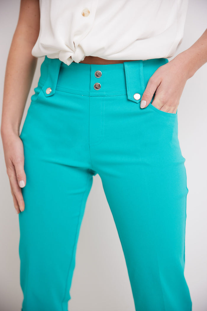 Rekucci Chic Capri With Classic Cuffed Hem Aqua
