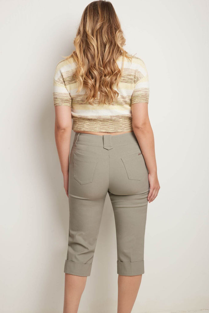 Rekucci Chic Capri With Classic Cuffed Hem Silver