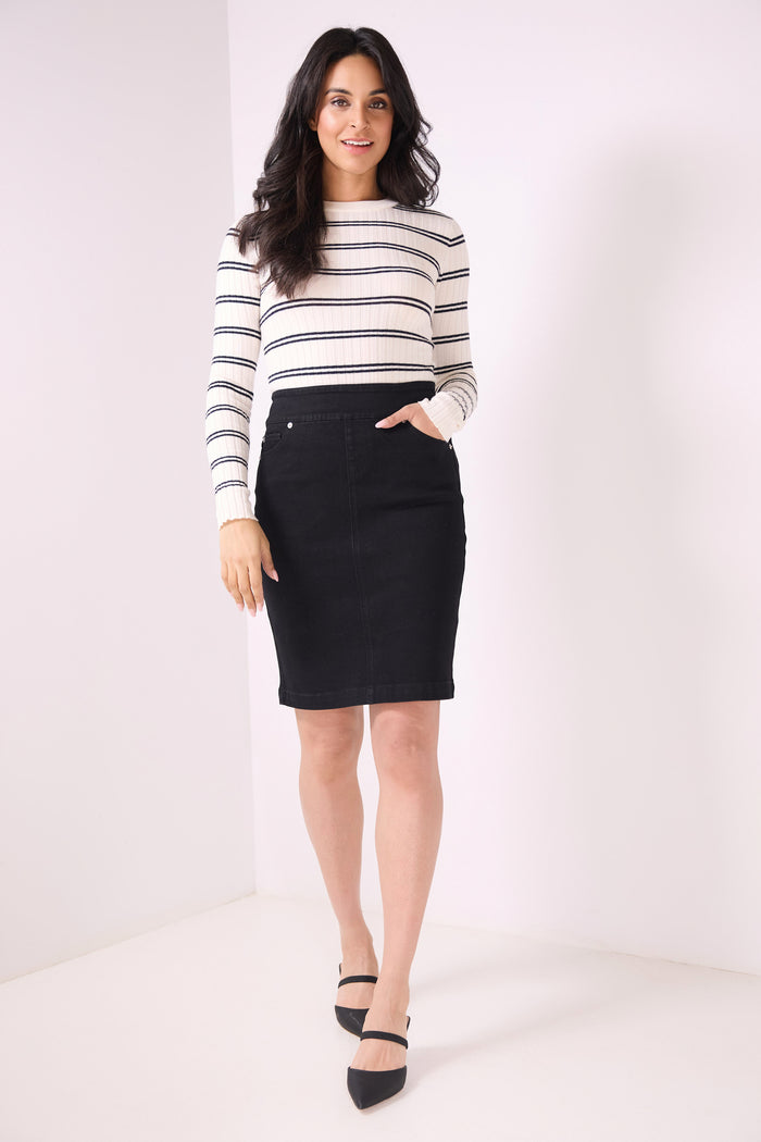 Rekucci Pull-on Denim Skirt With 5 Pockets Black