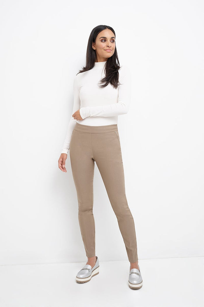 Rekucci Pull-on Skinny Pants Oatmeal