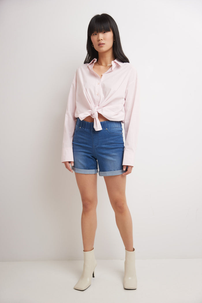 Rekucci Rekucci Women's 5 Inch Pull-On Jean Short With Slim Cuff Malibu-sandblast