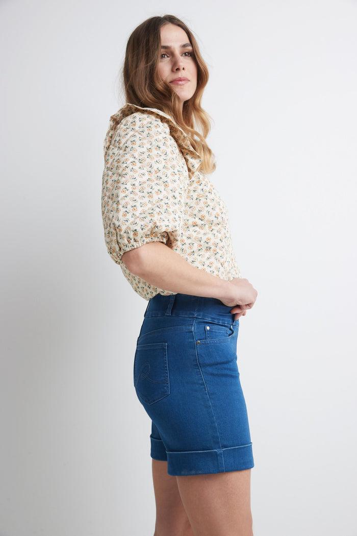 Rekucci Rekucci Women's 6 Inch Pull-On Chic Cuffed Jean Short Malibu-solid