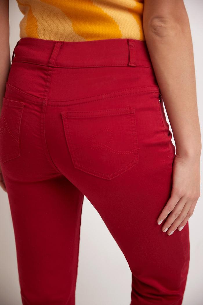 Rekucci Rekucci Women's Comfort Jean Capri With Snap Detail Red