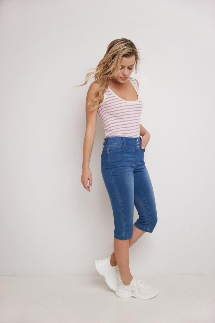 Rekucci Rekucci Women's Comfort Jean Capri With Snap Detail Malibu-sandblast