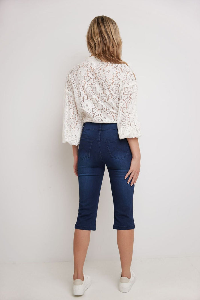 Rekucci Rekucci Women's Comfort Jean Capri With Snap Detail Ink-sandblast