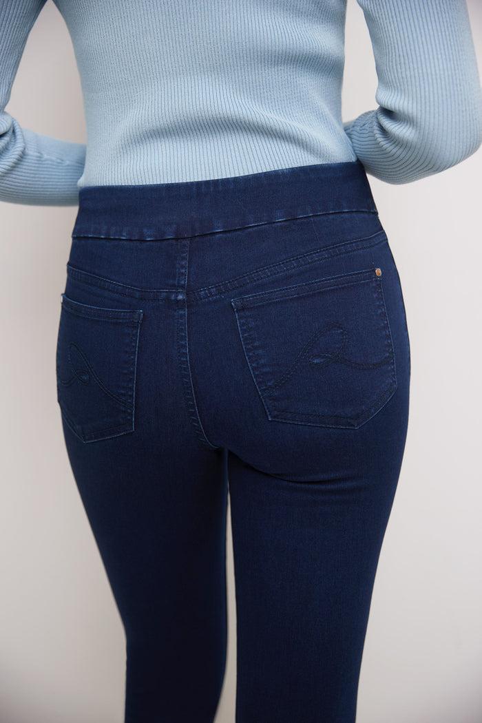 Rekucci Rekucci Women's Pull-On Skinny Fit Jean Capri With Cuff Ink-rinse