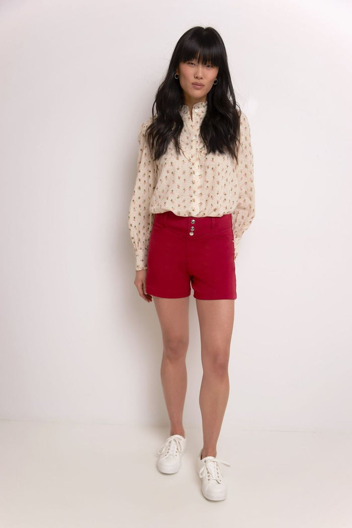 rekucci Rekucci Women's Slimming 5 inch Jean Short with Snap Detail red